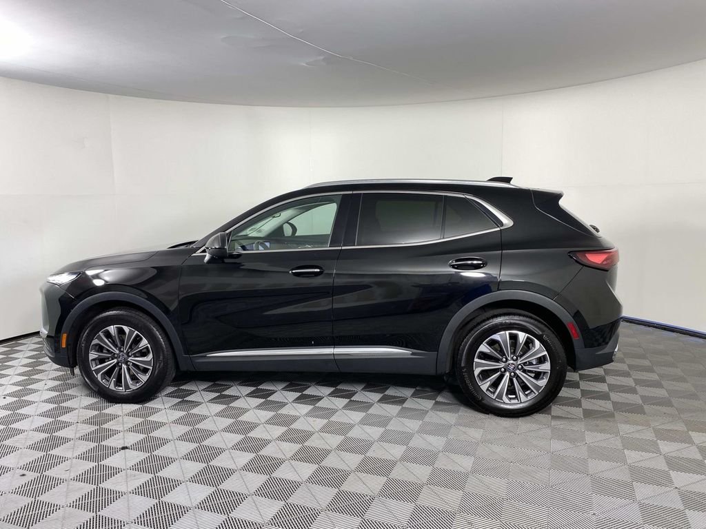 Used 2024 Black Buick Preferred image 5