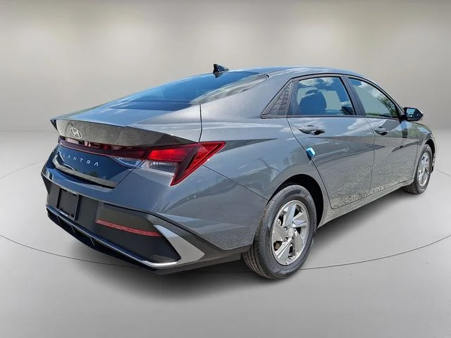 New 2026 Gray Hyundai SE image 7