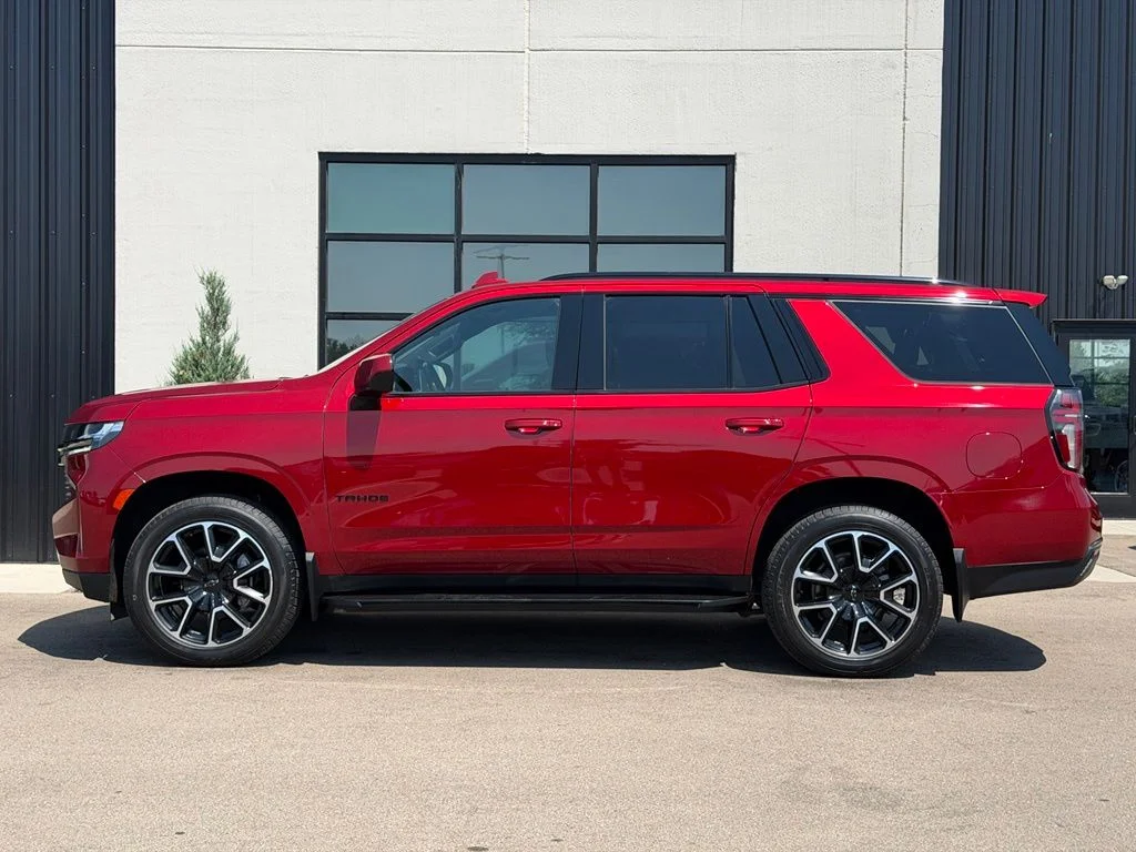 Used 2021 Red Chevrolet RST image 2