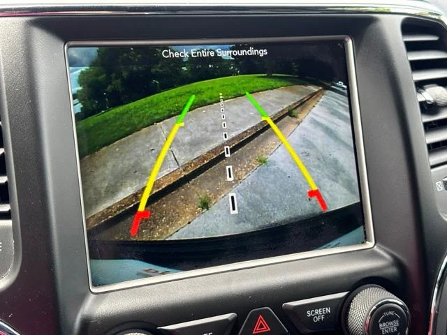 Used 2018 Black Jeep Altitude image 20