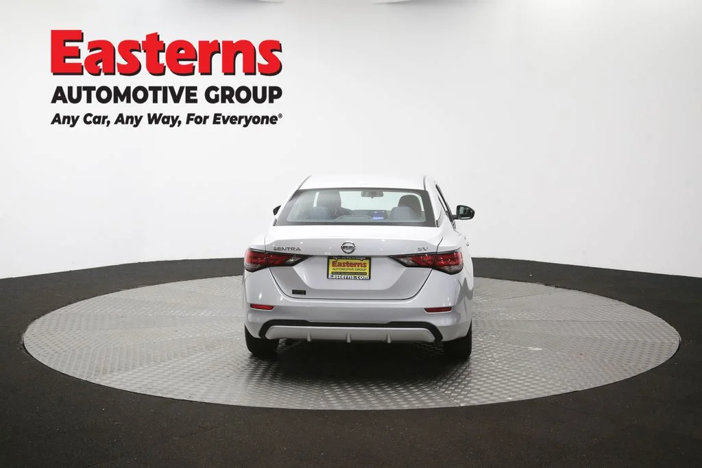 Used 2022 Silver Nissan SV image 36