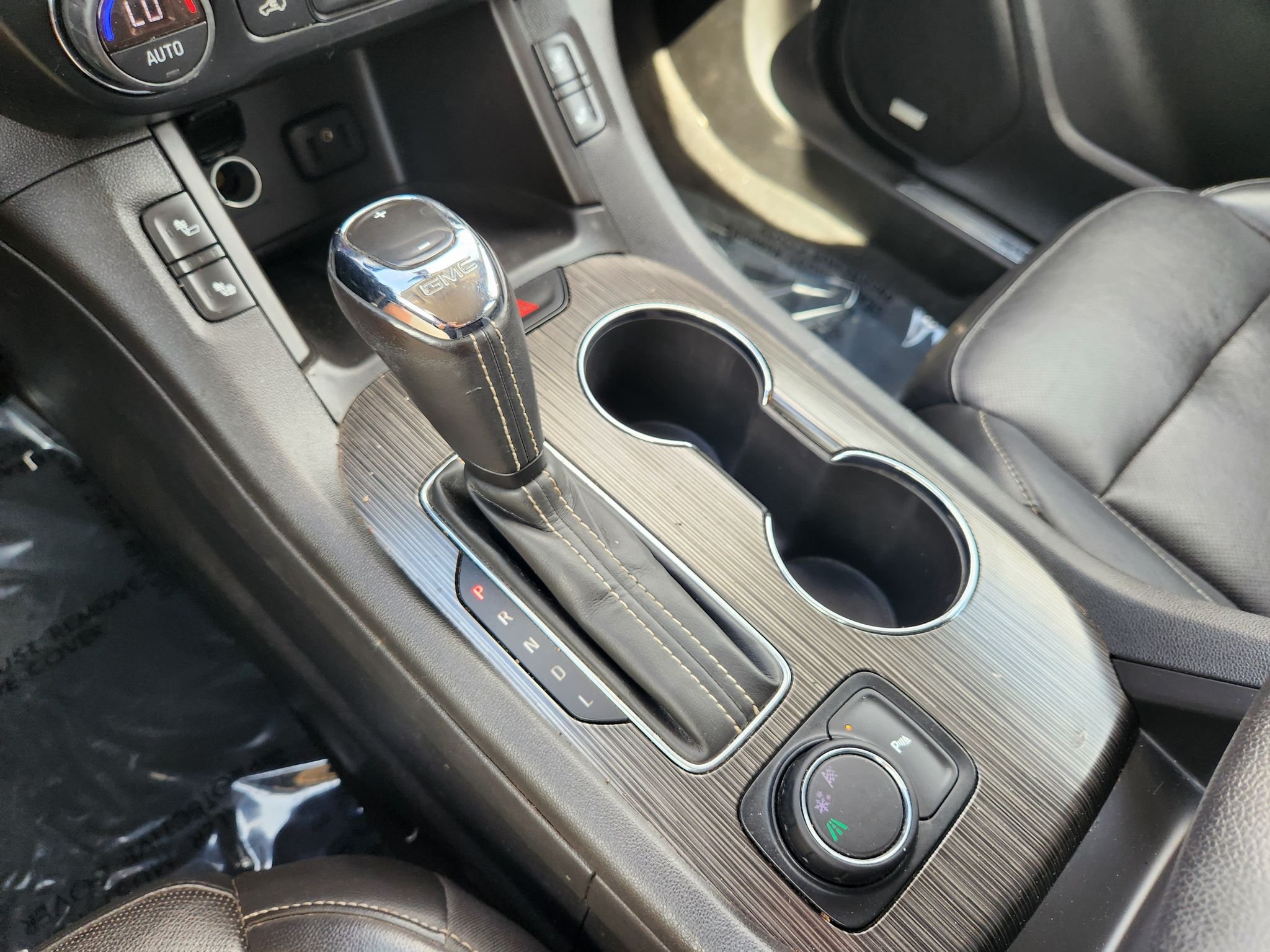 Used 2019 Summit White GMC SLT image 21