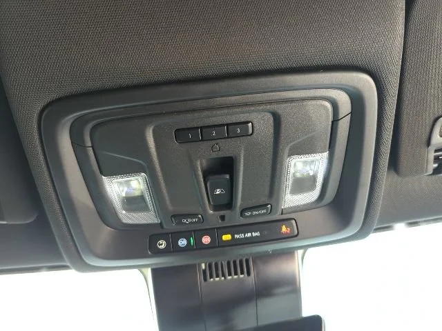 Used 2024 Summit White GMC AT4 image 20