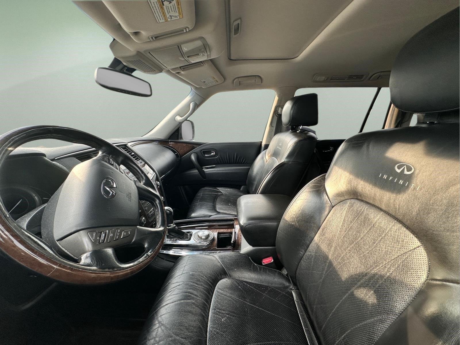 Used 2011 Liquid Platinum INFINITI 8-passenger image 25