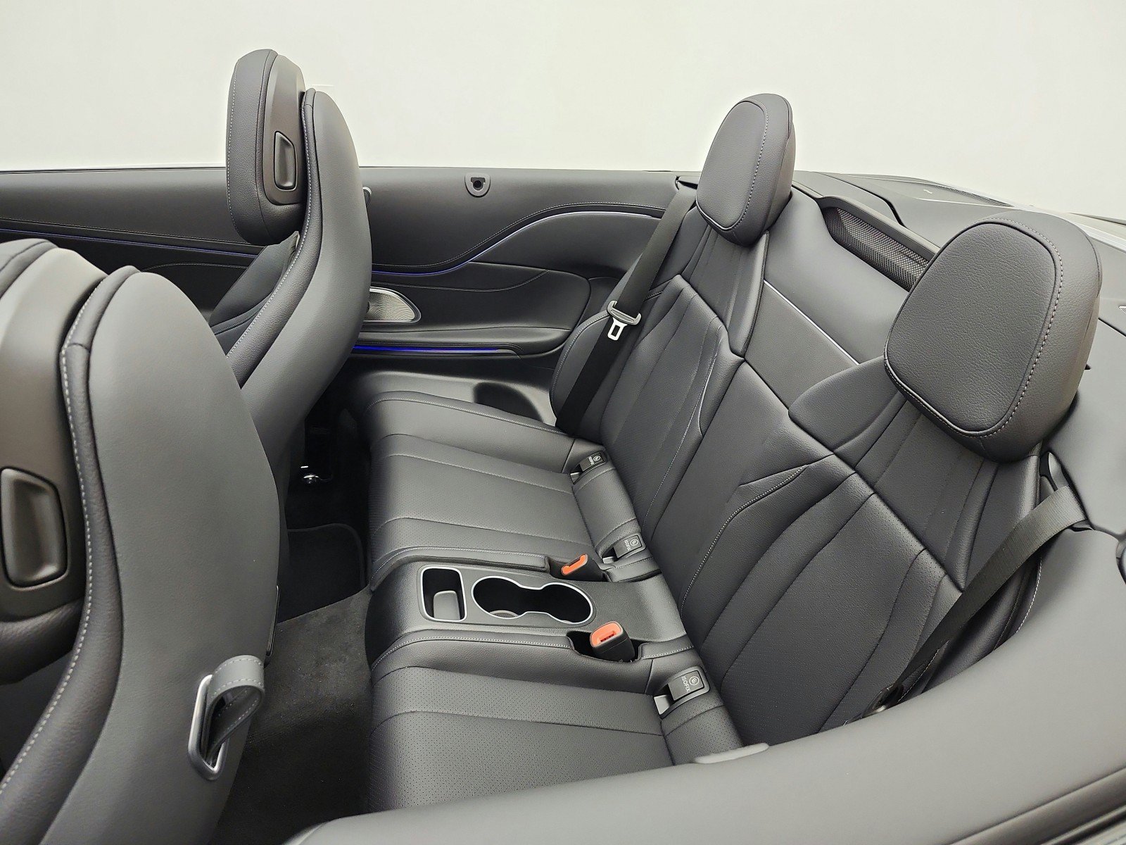 New 2027 Obsidian Black Metallic Mercedes-Benz CLE 450 4MATIC® Cabriolet image 36