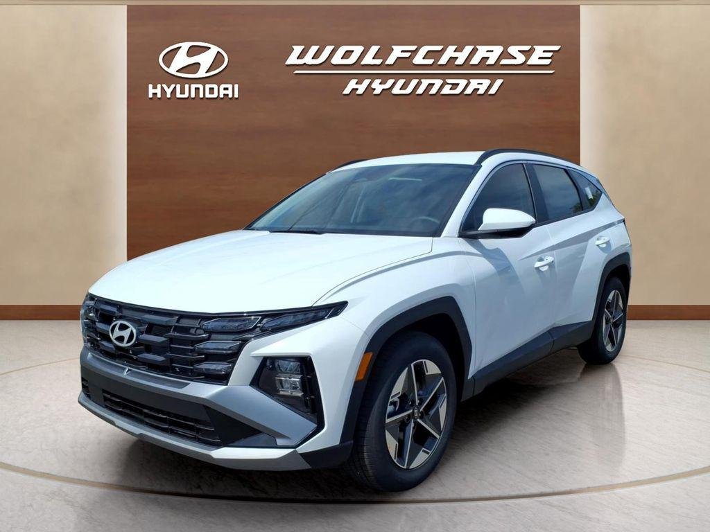 New 2026 White Hyundai SEL FWD image 1