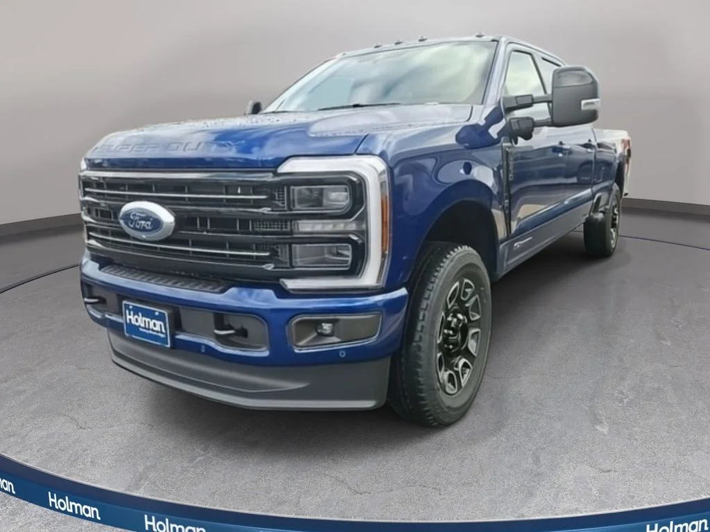 2026 Ford F-250 Platinum 4x4 Crew Cab 8' Box's photo
