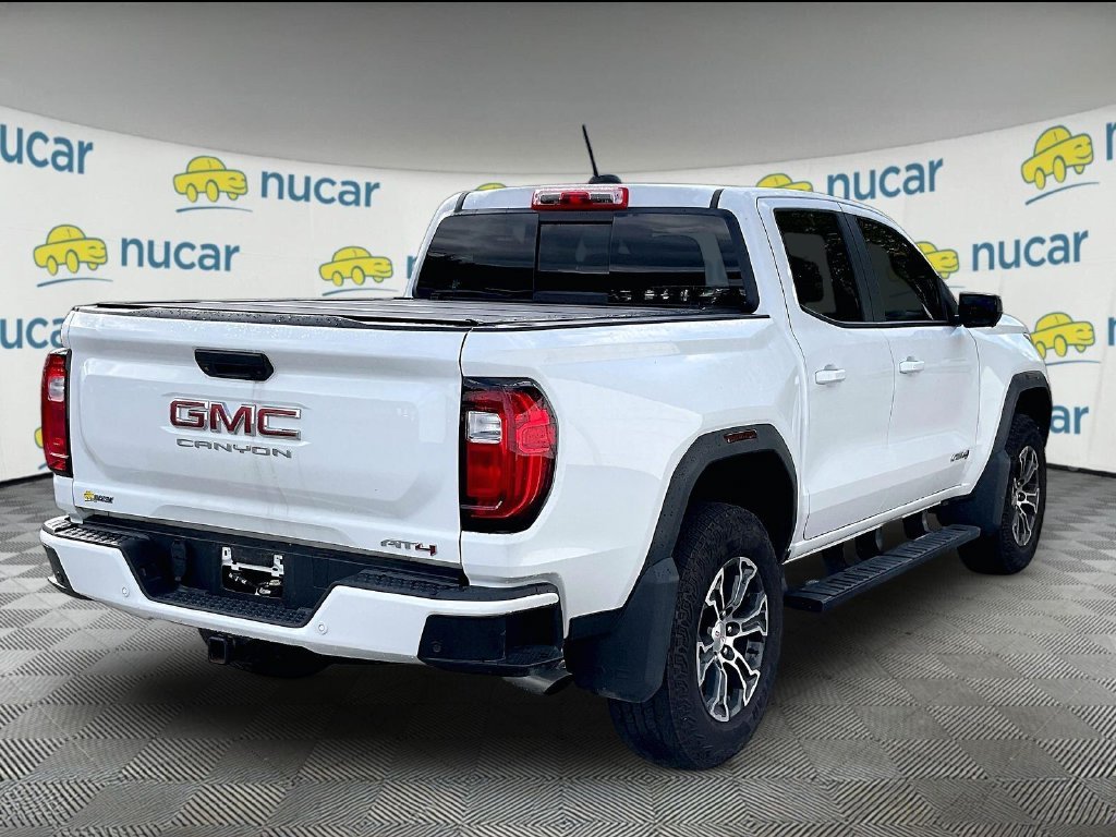 Used 2025 White GMC AT4 image 6
