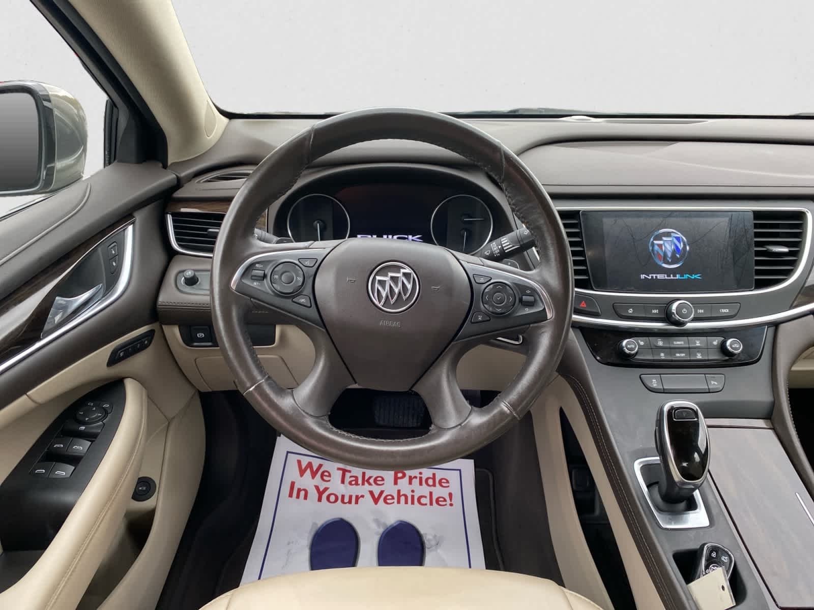 Used 2017 Pepperdust Metallic Buick Essence image 17