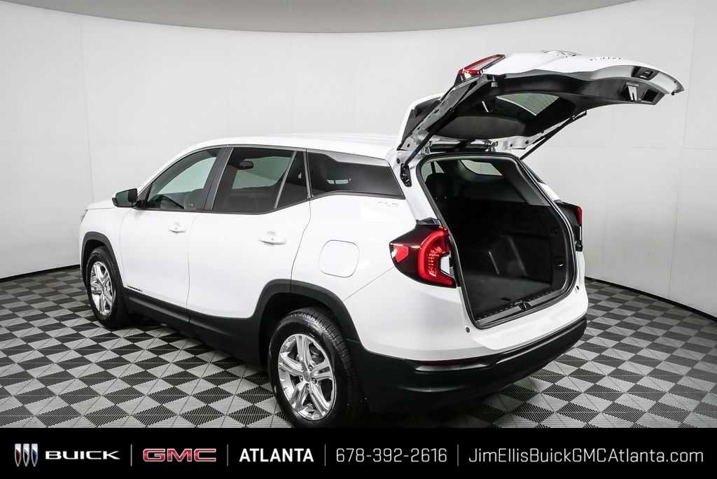 Certified Used 2024 Summit White GMC SLE image 30