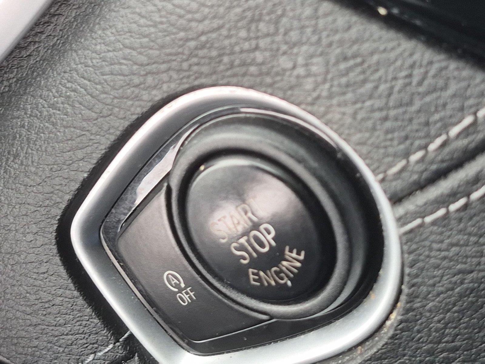 Used 2020 Jet Black BMW xDrive28i image 26