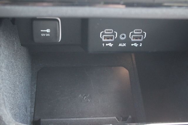2022 Jeep Wagoneer Series III - Photo 10