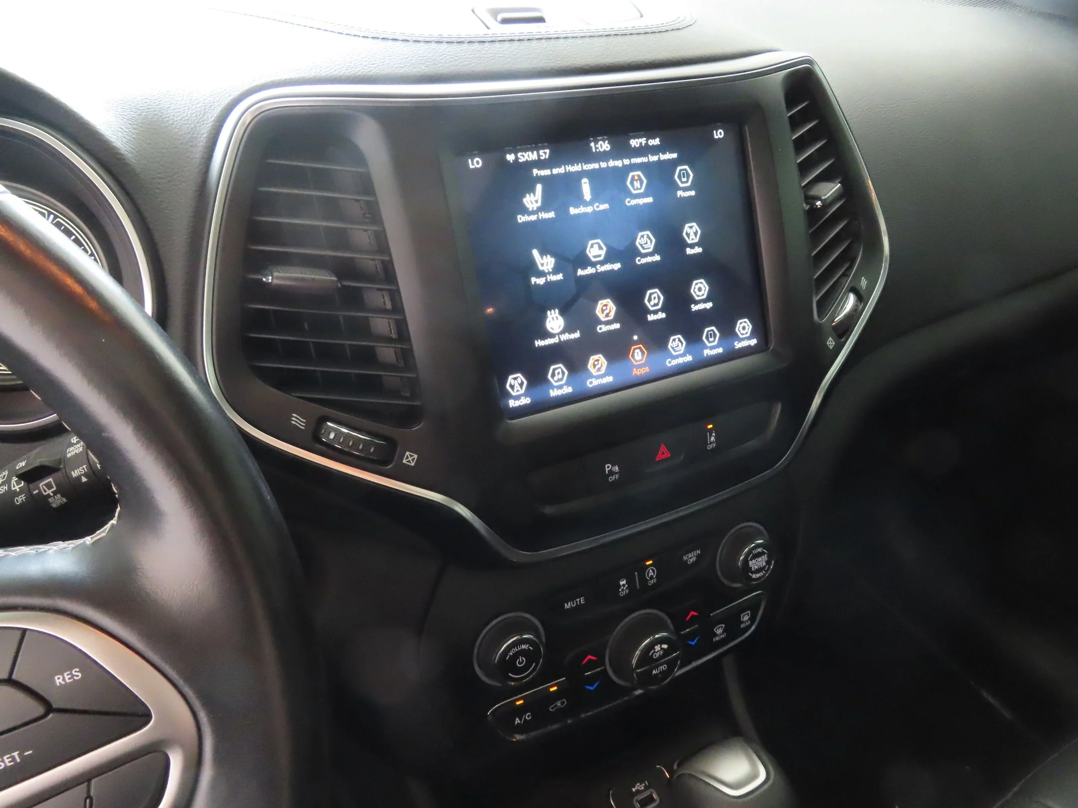Used 2021 Red Jeep Latitude Lux image 17