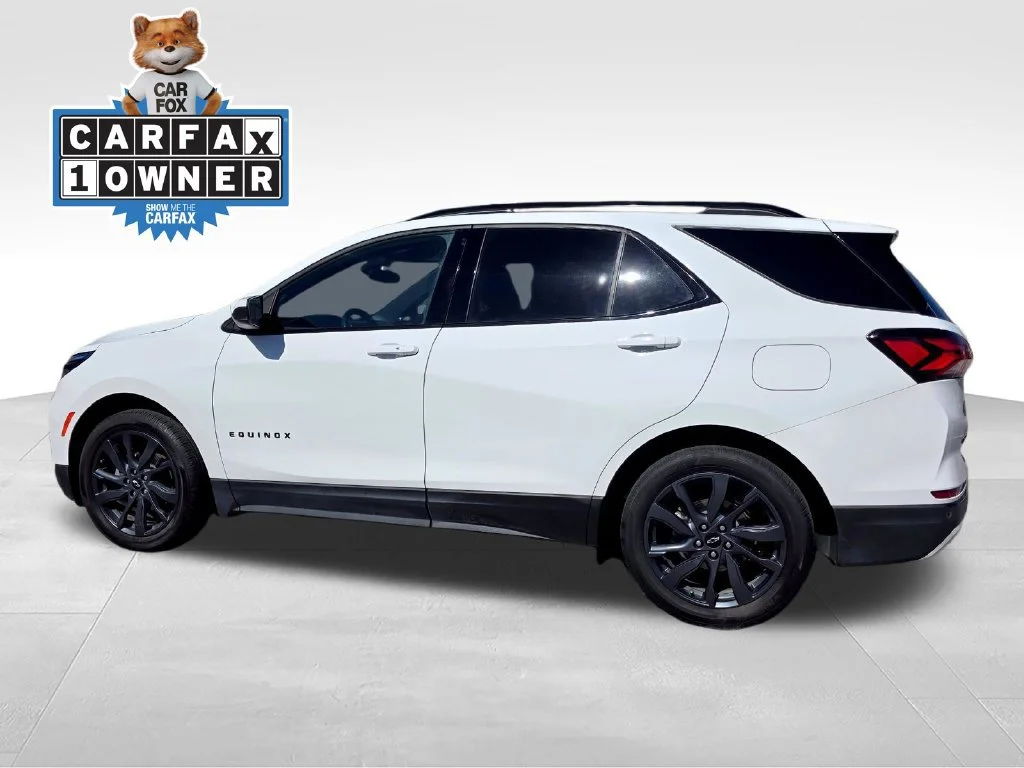Used 2024 Summit White Chevrolet RS image 4