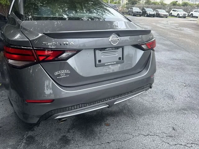 Used 2023 Gray Nissan SR image 33