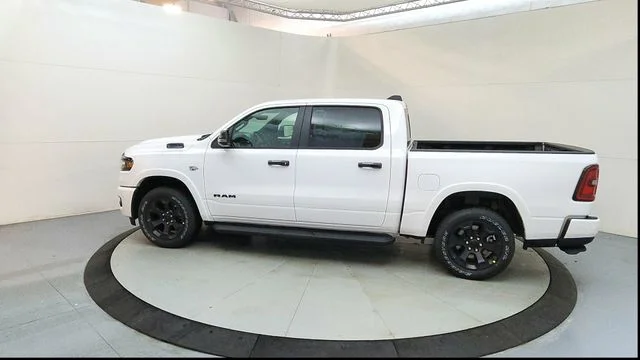 New 2026 Bright White Clear-Coat Exterior Paint RAM Big Horn/Lone Star image 6