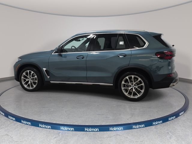 Certified Used 2026 Blue Ridge Mountain Metallic BMW xDrive40i image 8