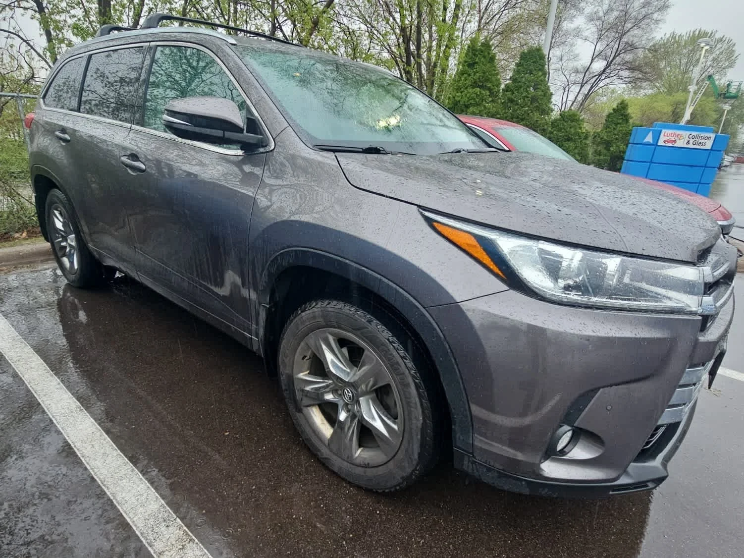 Used 2017 Toyota Highlander Limited Platinum with VIN 5TDDZRFH2HS392545 for sale in Hopkins, Minnesota