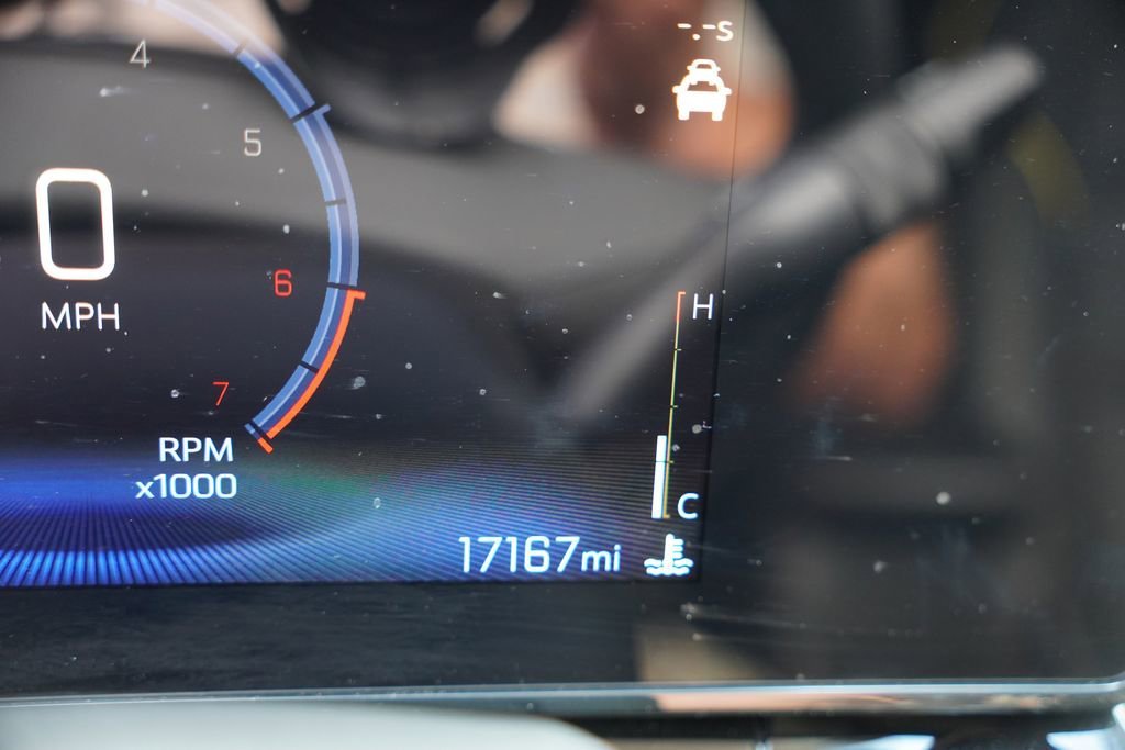 2025 Chevrolet Trax Activ - Photo 32