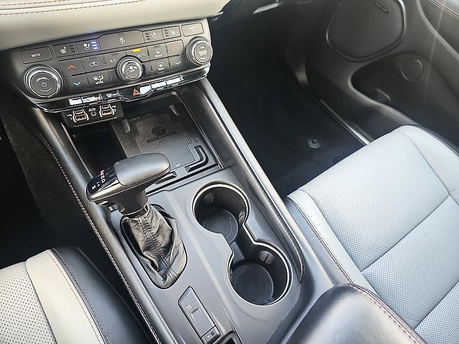 Used 2021 Reactor Blue Pearlcoat Dodge R/T image 24