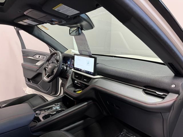 Used 2025 Star White Ford ST image 26