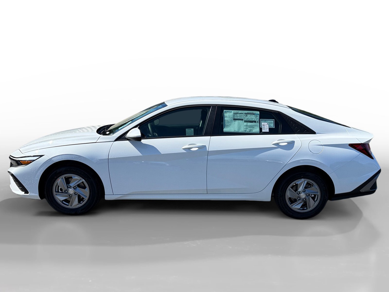 New 2026 Serenity White Hyundai SE image 2