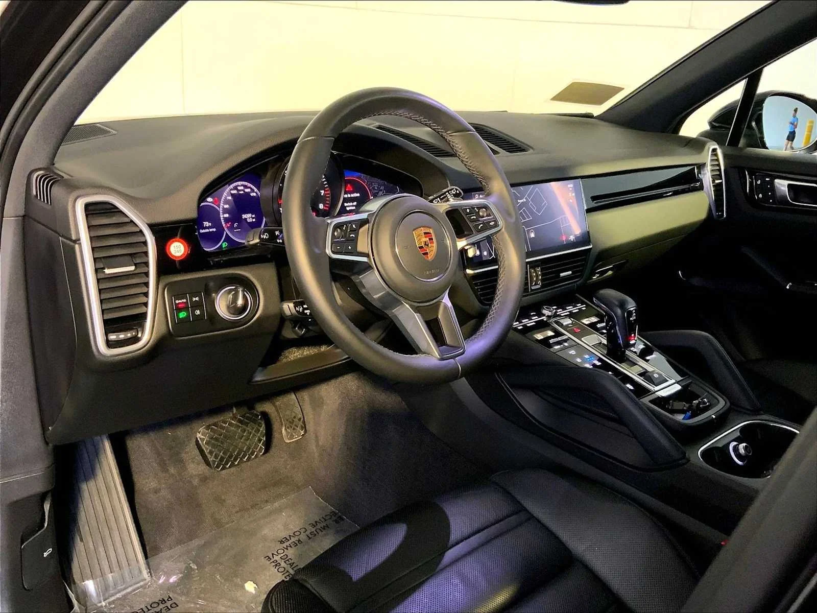 Certified Used 2023 Chromite Black Metallic Porsche  image 4