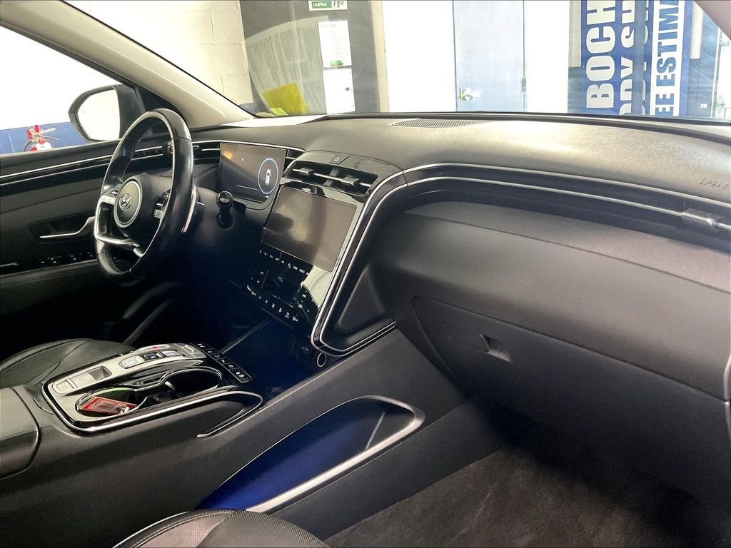 Used 2022 Black Hyundai Limited image 14