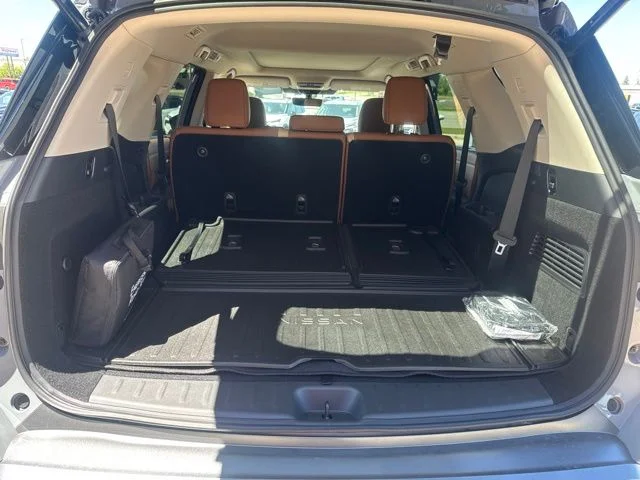 New 2026 Boulder Gray Pearl Nissan Platinum image 31