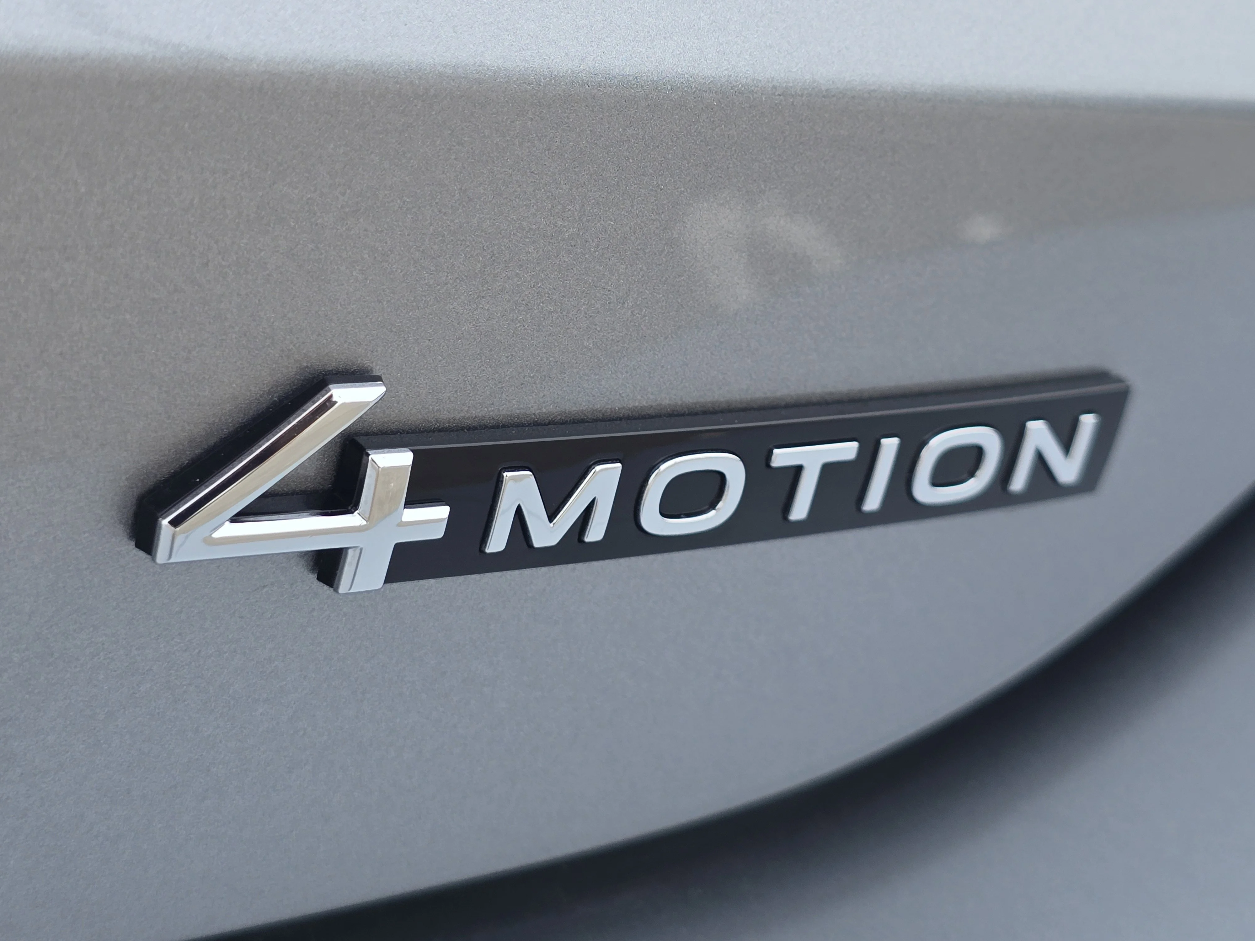 New 2026 Pyrite Silver Metallic Volkswagen S image 16