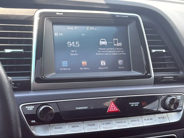 Used 2018 Gray Hyundai Sport image 13