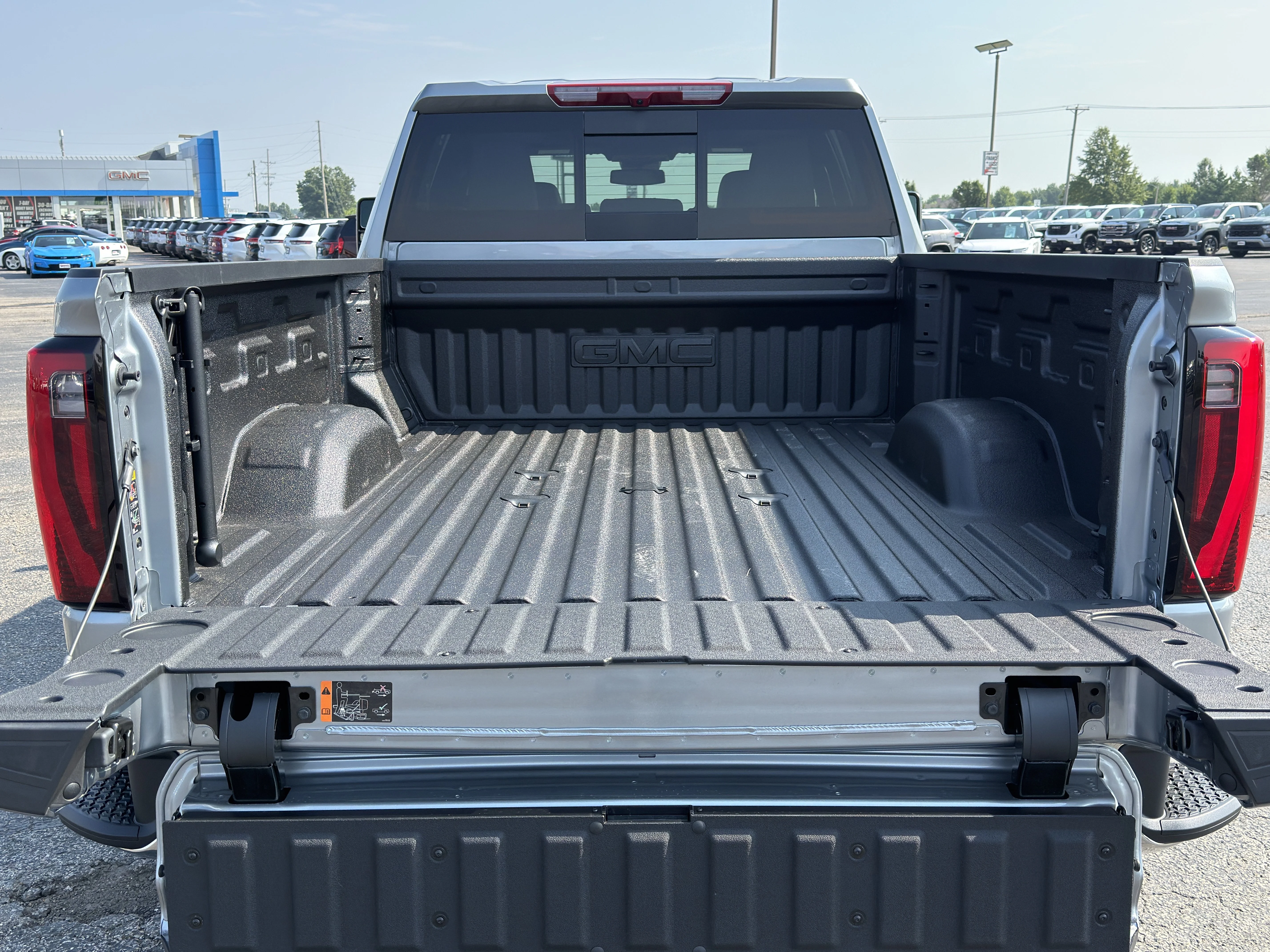 2026 GMC Sierra 2500HD SLT - Photo 12