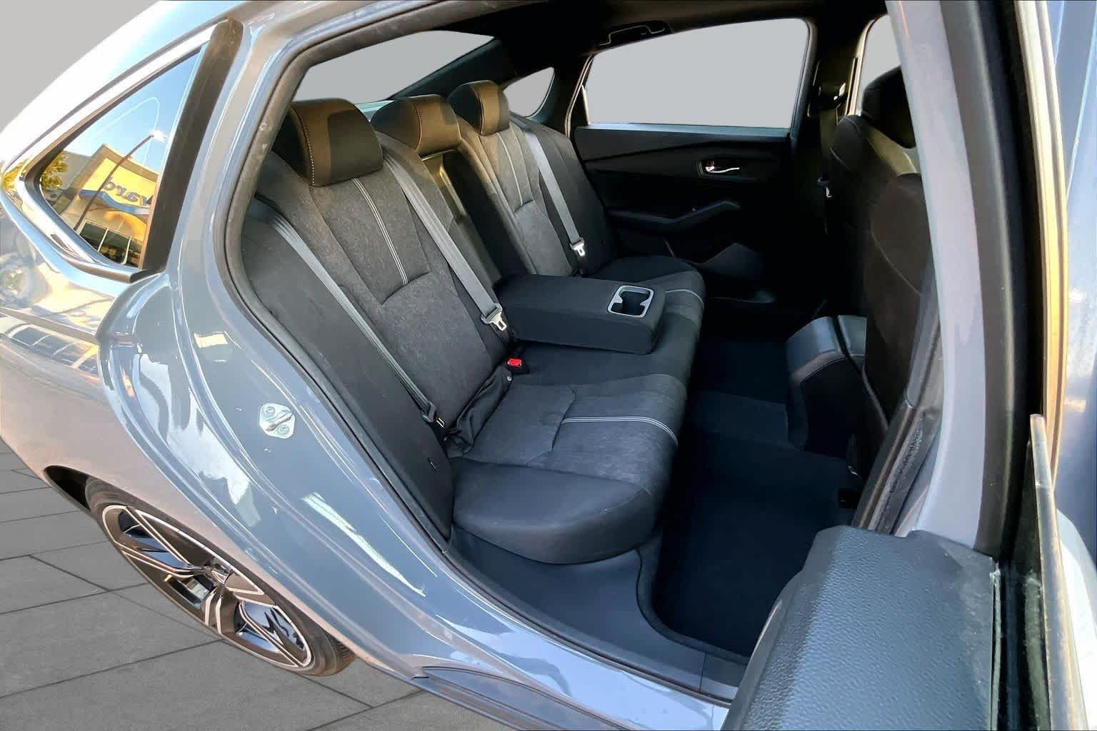 Used 2023 Urban Gray Pearl Honda Sport image 19