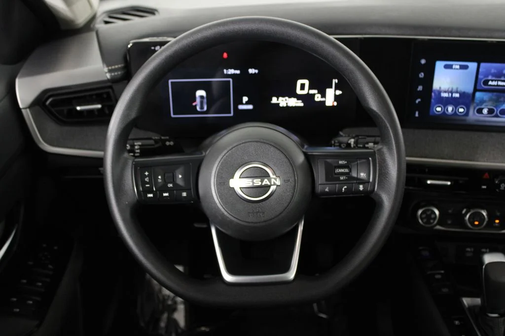 2025 Nissan Kicks SV - Photo 21