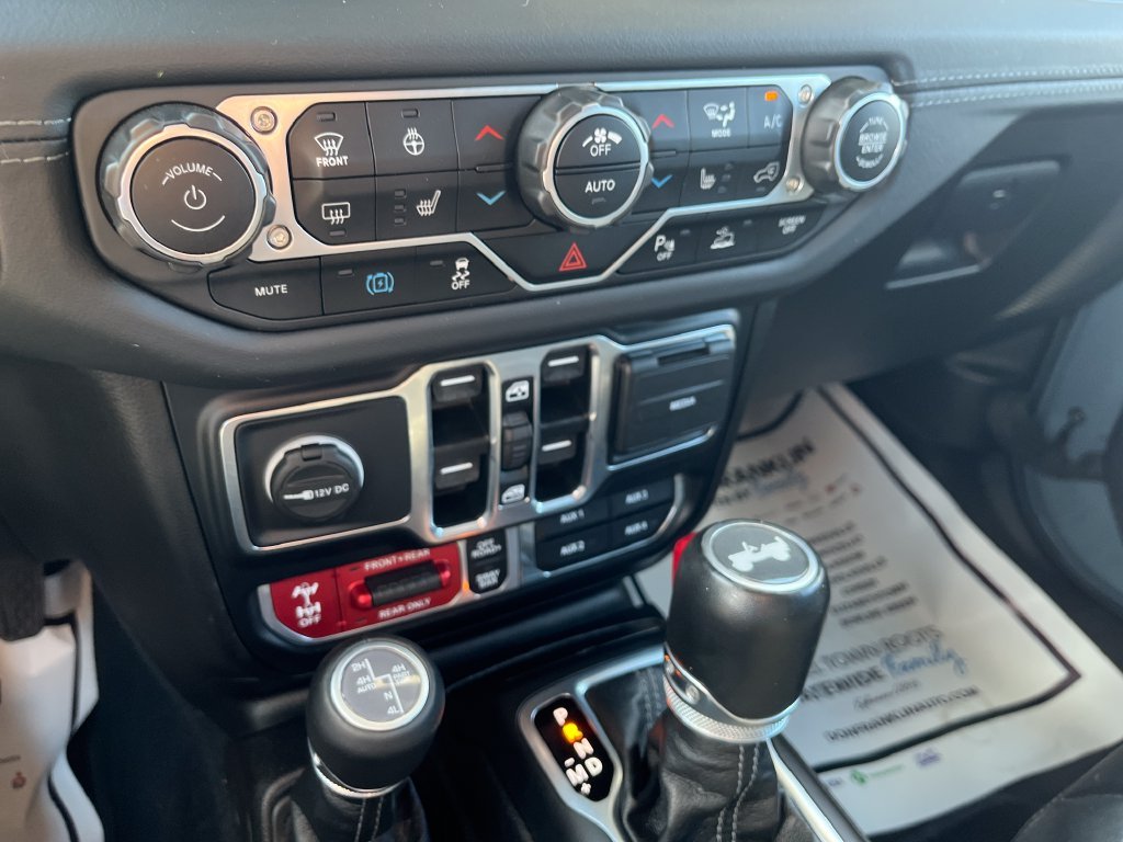 Used 2024 Gray Jeep Rubicon 4xe image 20