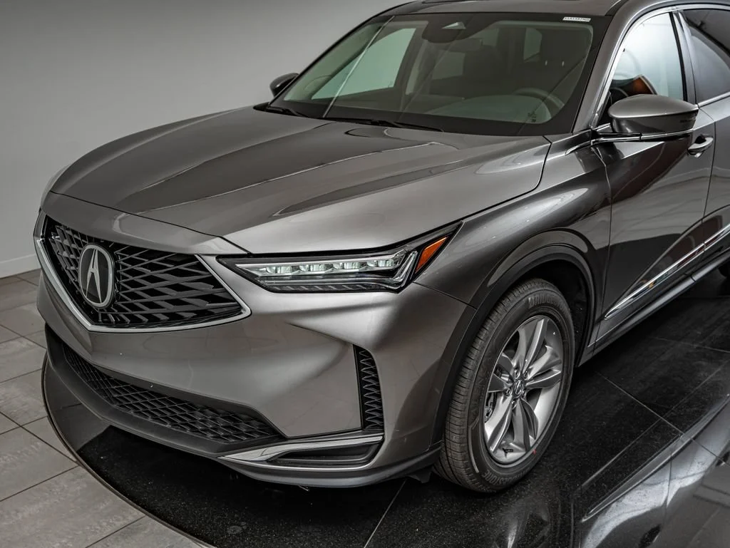 New 2026 Liquid Carbon Metallic Acura SH-AWD image 14