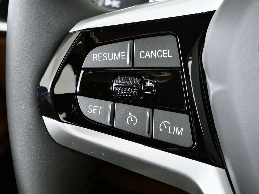 Used 2026 Skyscraper Grey Metallic BMW 330i xDrive image 40