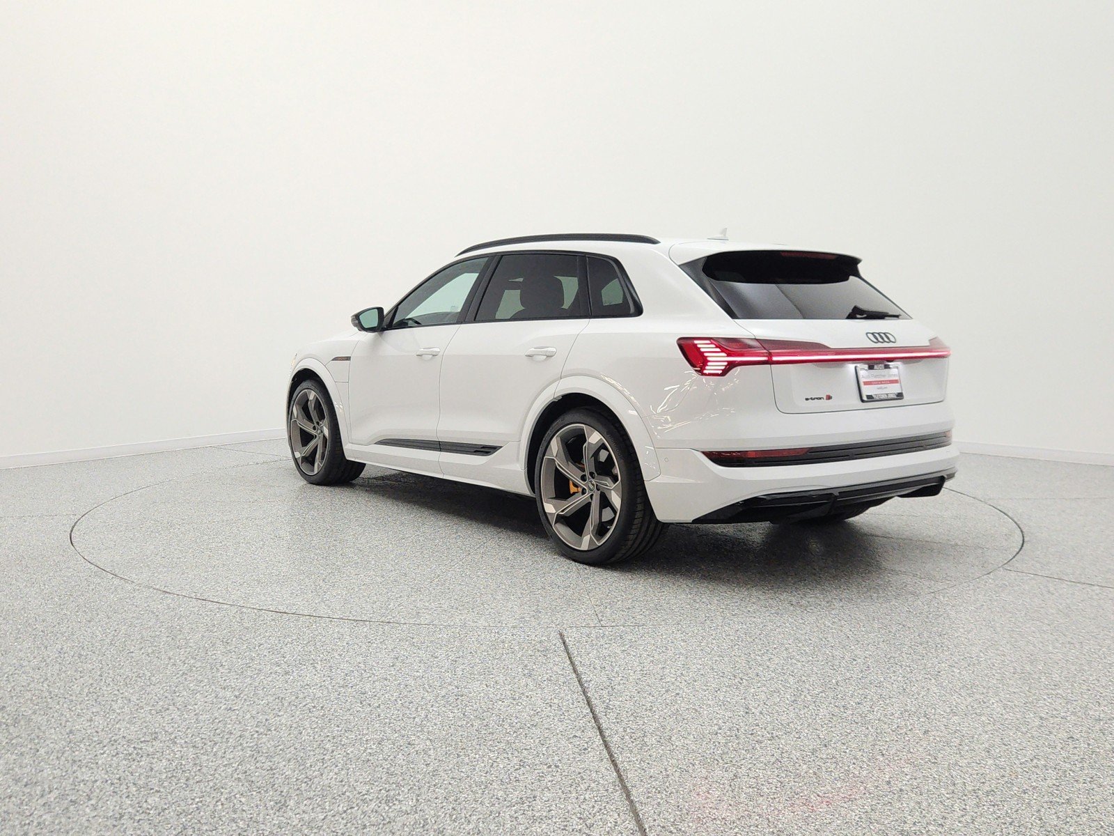 Used 2023 Glacier White Metallic Audi Premium Plus quattro image 7