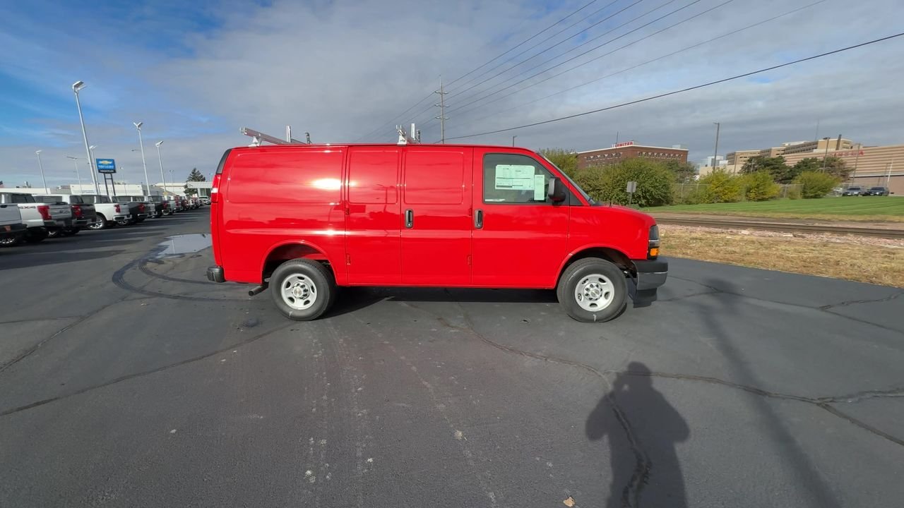 2025 Chevrolet Express Cargo Work Van - Photo 33