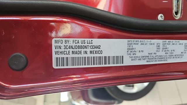 Used 2022 Velvet Red Pearlcoat Jeep Latitude image 34