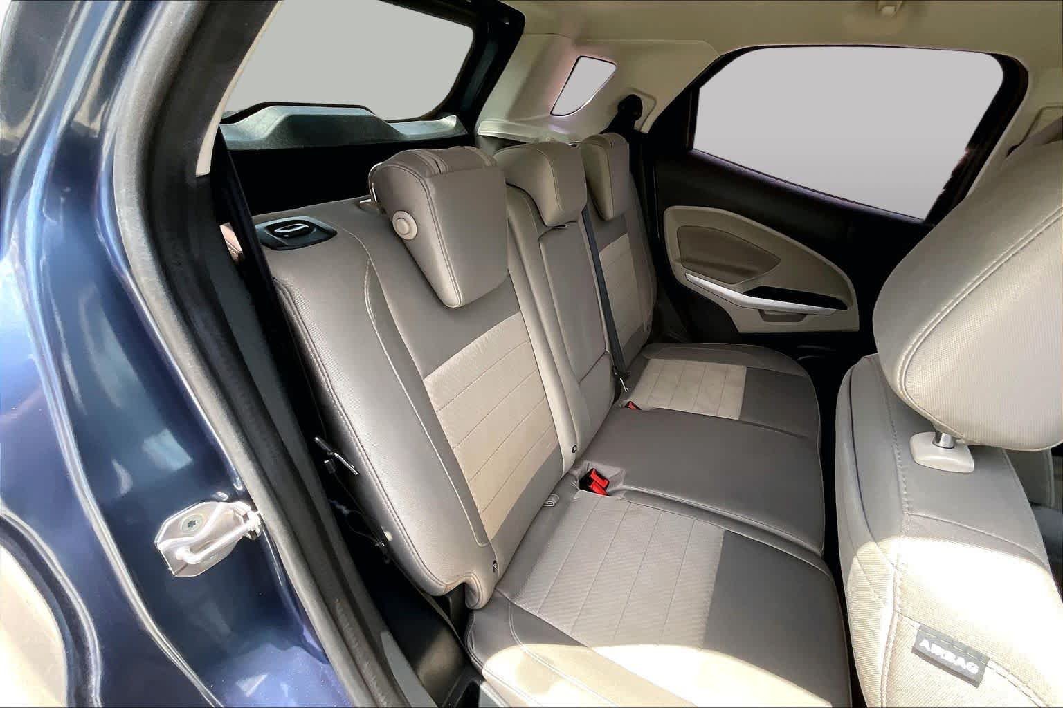Used 2021 Blue Ford S image 19
