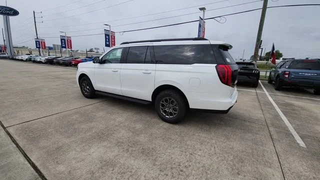 New 2026 Star White Metallic Tri-Coat Ford Active image 7