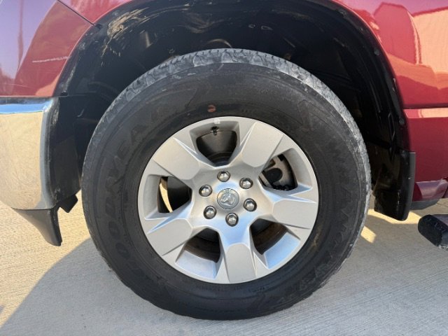 Used 2019 Delmonico Red Pearlcoat Ram Big Horn/Lone Star image 10