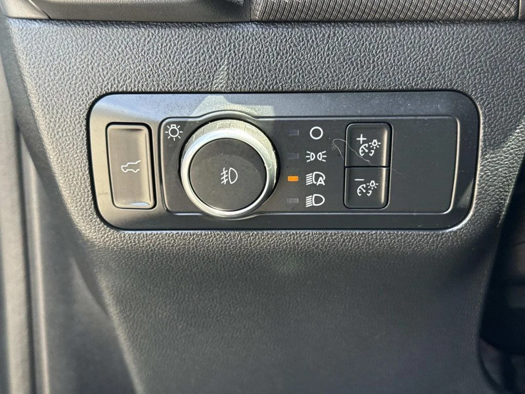 Used 2022  Ford Outer Banks image 43