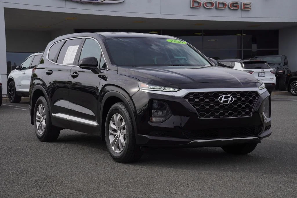 Certified Used 2020 Black Hyundai SE image 1