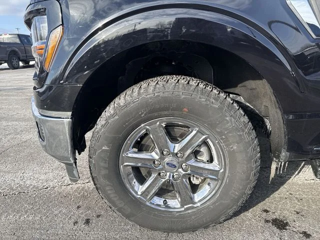 Certified Used 2025 Black Metallic Ford XLT image 20