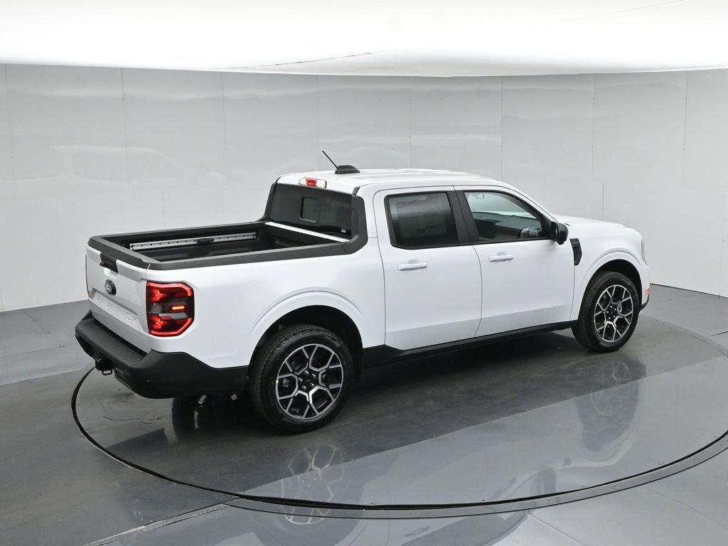 New 2026 Oxford White Ford Lariat image 41