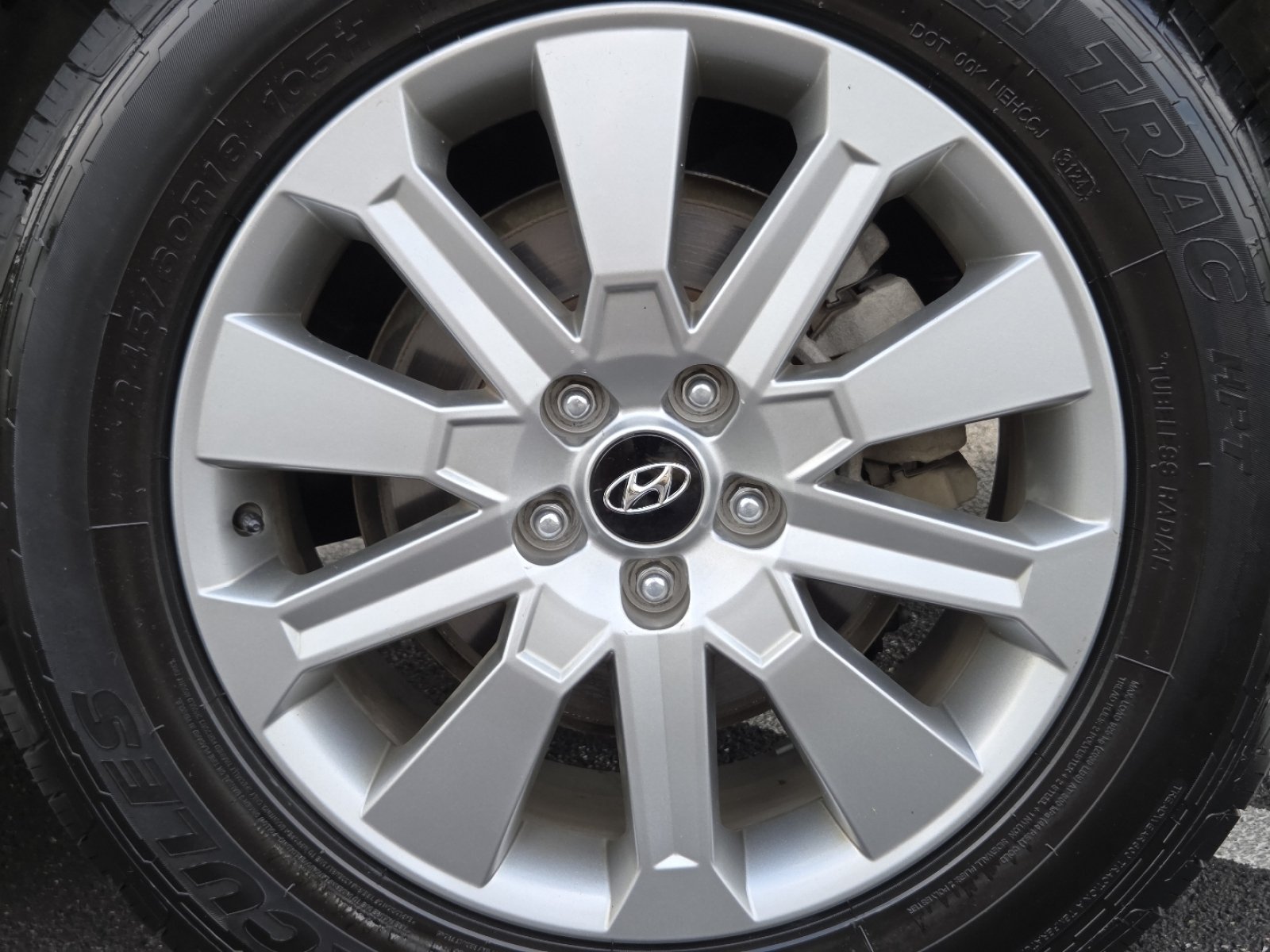 Used 2024 Moonlight Hyundai SEL image 14