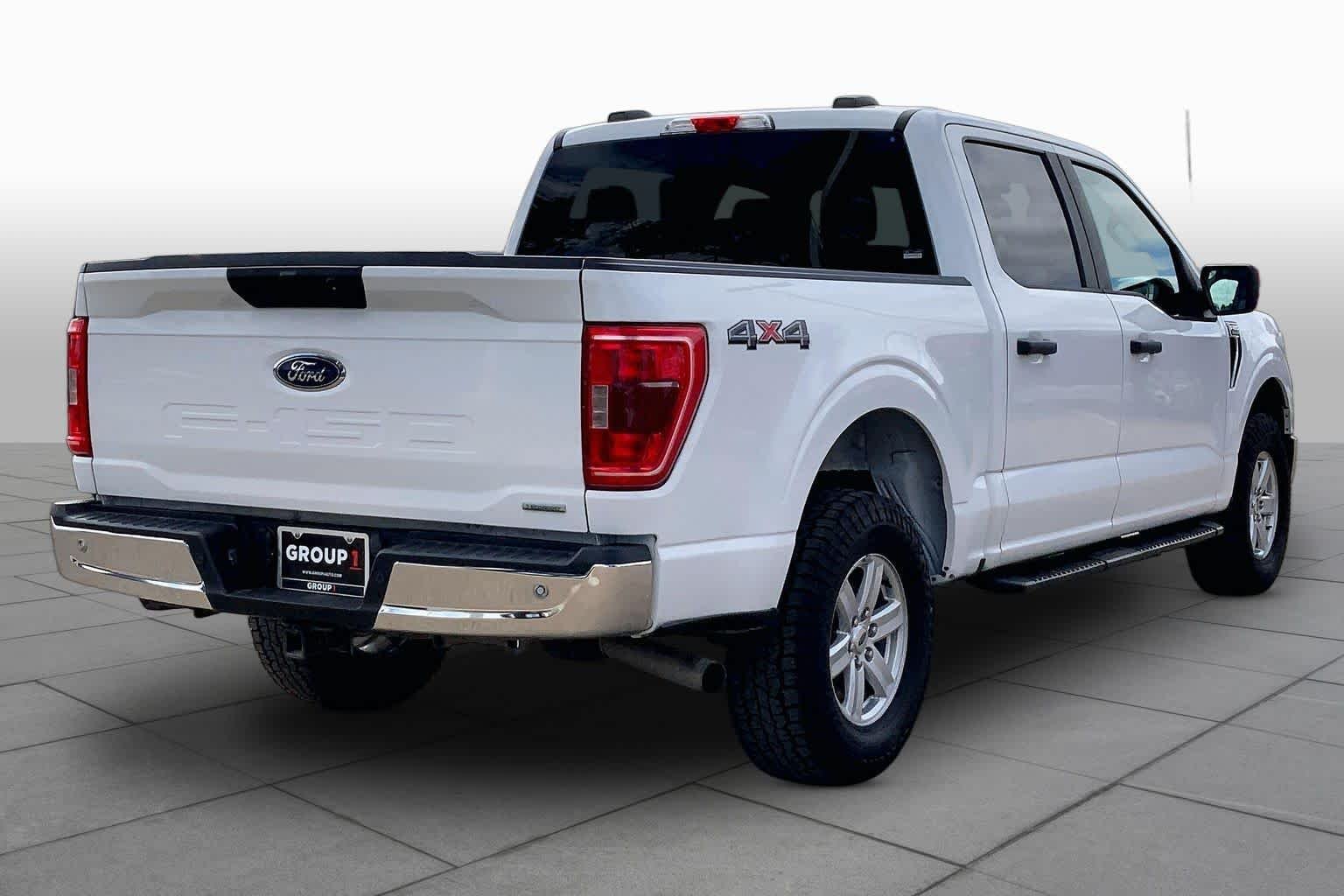 Used 2022 Oxford White Ford XLT image 13