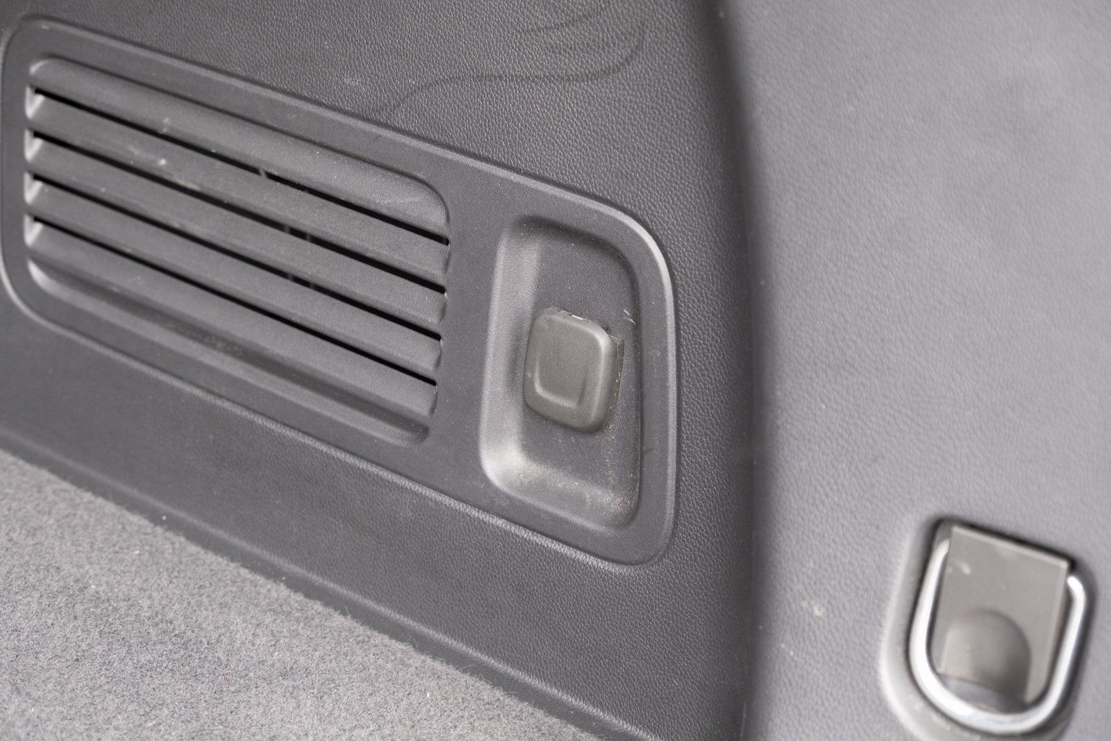 2021 Buick Enclave Essence - Photo 28
